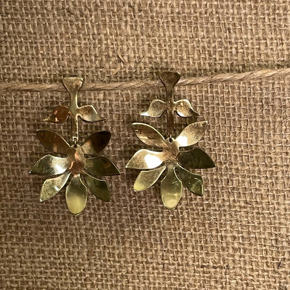 Flores earrings 💚